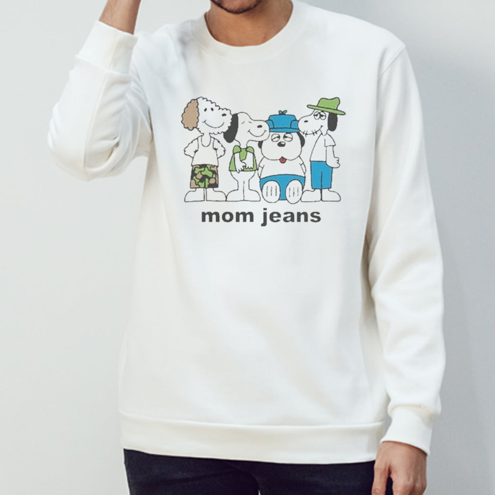 Mom Jeans Snoopy T-shirts