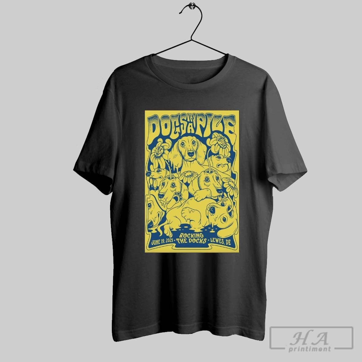Official Dogs In A Pile Jun 19 2025 Rocking The Docks In Lewes De Poster Shirt
