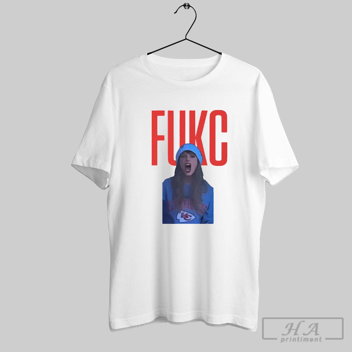 Taylor Swift Cheering For Her Beau Travis Kelce Chiefs Tee Fukc Shirt