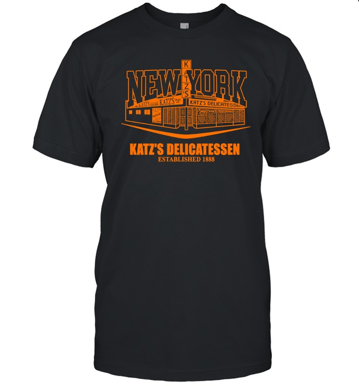 Rebecca Chasen Wearing Knicks X Katz’S Delicatessen shirt
