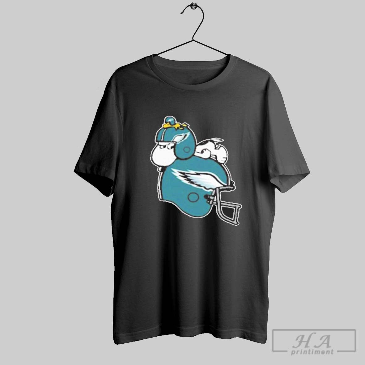 Snoopy And Woodstock Resting On Philadelphia Eagles Helmet Shirt