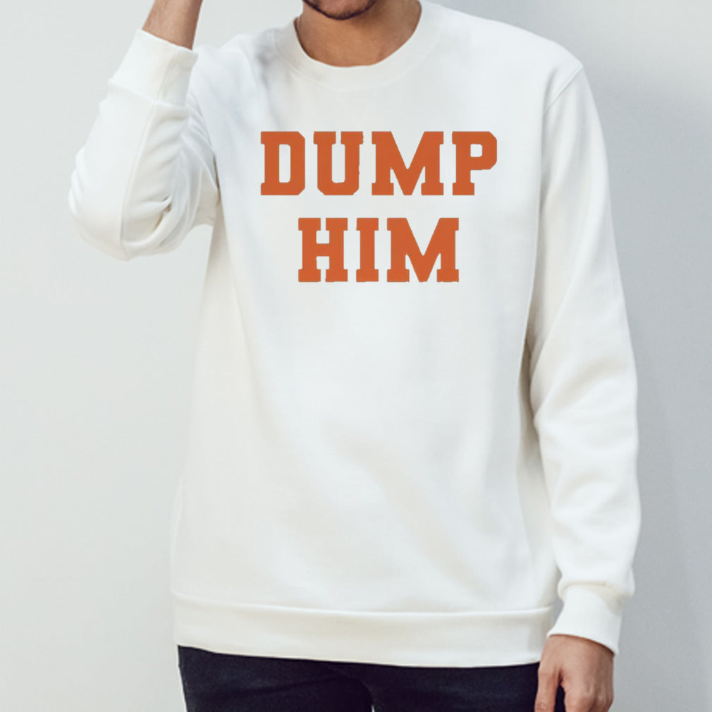 Britney Spears wearing dump him shirt