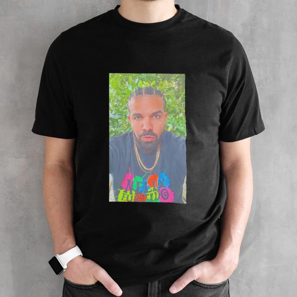 Drakesâ€™s selfie shirts