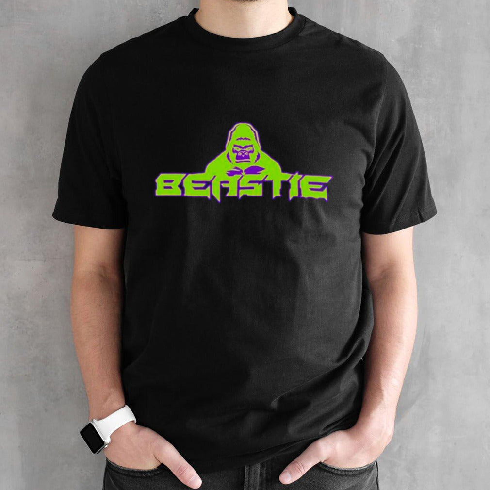 Jeff Hardy wearing beastie gorilla shirts