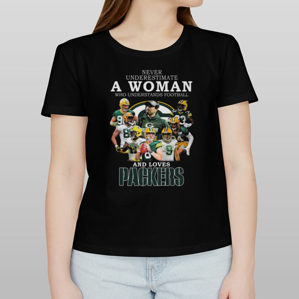 Never Underestimate A Woman Who Understands Football And Loves Packers T Shirt