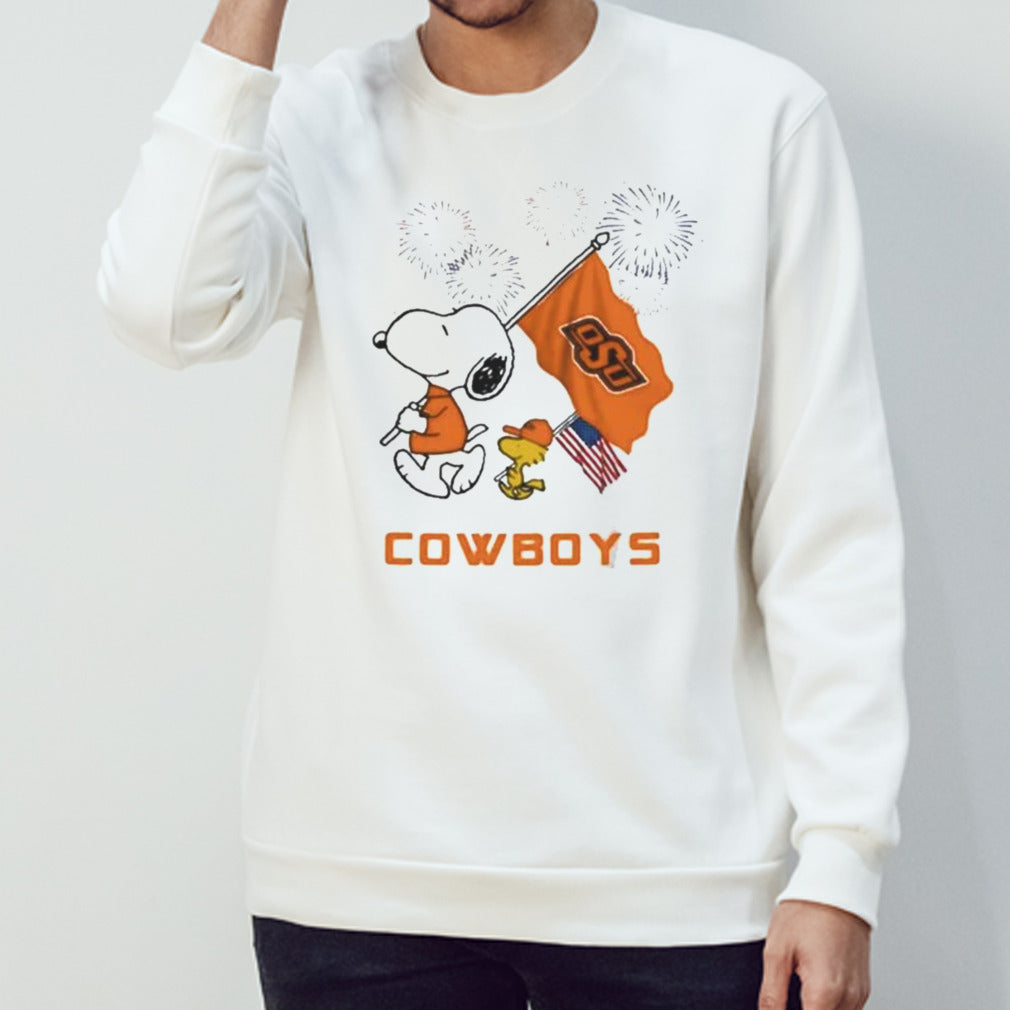 Snoopy And Woodstock Happy 4th Of July Oklahoma State Cowboys Football 2024 Shirt