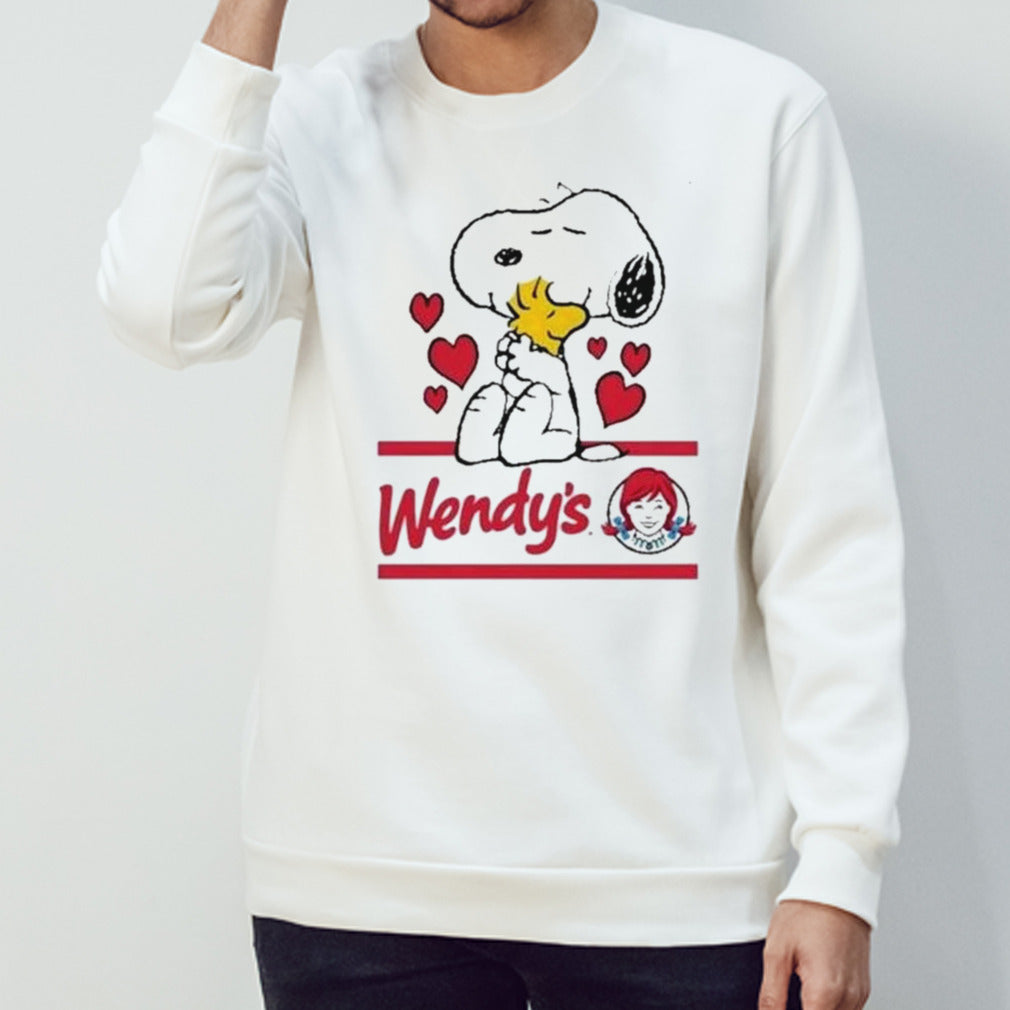 Snoopy And Woodstock Loves Wendyâ€™s Logo T-shirt