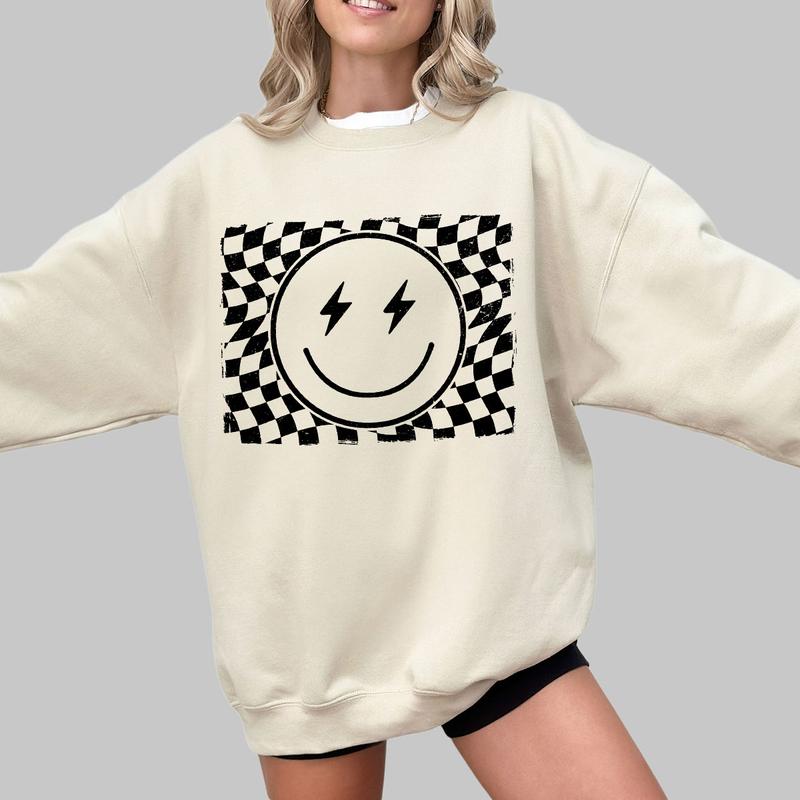 Checkered Smile Face Shirt, Retro Shirt for Women, Smile Face T-Shirt, Gift for Her, Retro Checkered Tee, Vintage Face Funny Shirt, Women Top