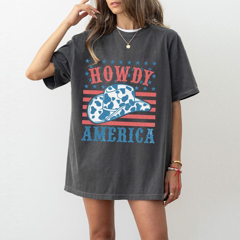 Howdy America Shirt, 4th Of July T-Shirt, Cowboy Style Patriotic Tee, Independence Day Celebration, USA Flag Design, Retro American Pride Shirt, Women's Casual Wear, Comfortable Summer Top, Western July 4th Outfit
