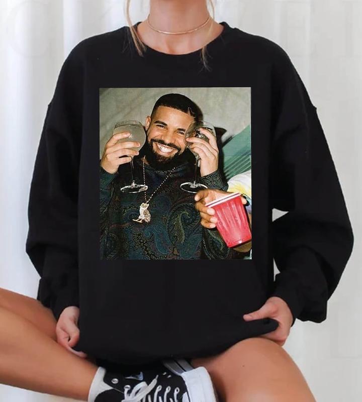 Vintage Drake Shirt,Drake Rapper Shirt,Drake Take Care Shirt,Drake Concert Shirt,Certified Lover Boy Shirt,Its All A Blur Tour 2024 Shirt - Unisex T-S