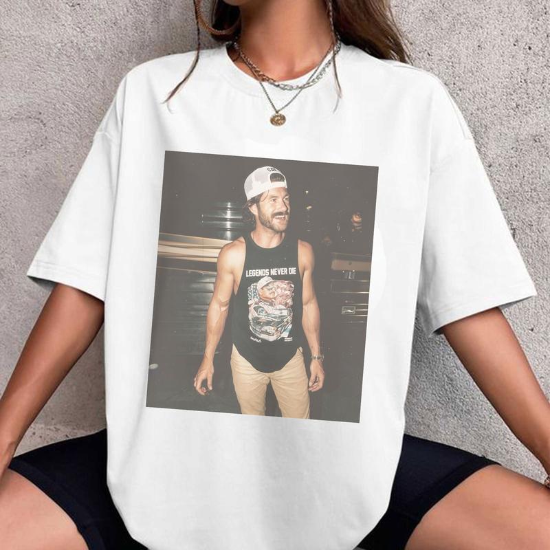 Vintage Riley Green music T-Shirt, Country Western Tee, Country Music Shortsleeve Crewneck Graphic T-Shirt