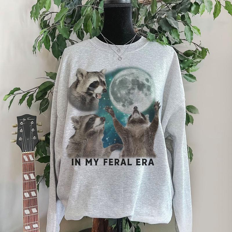 Racoon Shirt, Three Raccoons Vintage Graphic T-shirts, Raccoon Lovers, Retro Raccoon Moon shirt, Funny Raccon Sweatshirt, Raccoon Gifts Cotton Fit