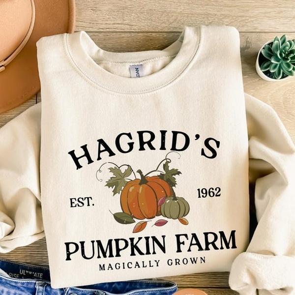 Vintage Hagrids Pumpkin Patch Fall Sweatshirt, Fall Sweatshirt, Pumpkin Patch Shirt, HP Fan Gift, Fall Shirt, Halloween Merch, Halloween Speedway Gift