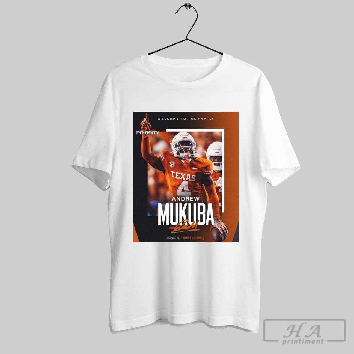 Poster Texas Longhorns Football Welcome To The Family Andrew Mukuba Signature Priority Sports T Shirt