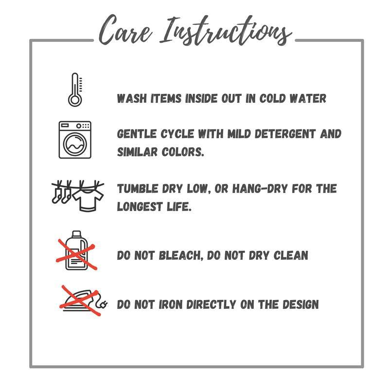 South Carolina Gamecocks Vintage Football NCAA Trendy Sweatshirt, University of South Carolina Unisex Football NCAA Shirt, Gift For Men, Gift For Girls, Crewneck, Cotton, Sweaters, Pullover