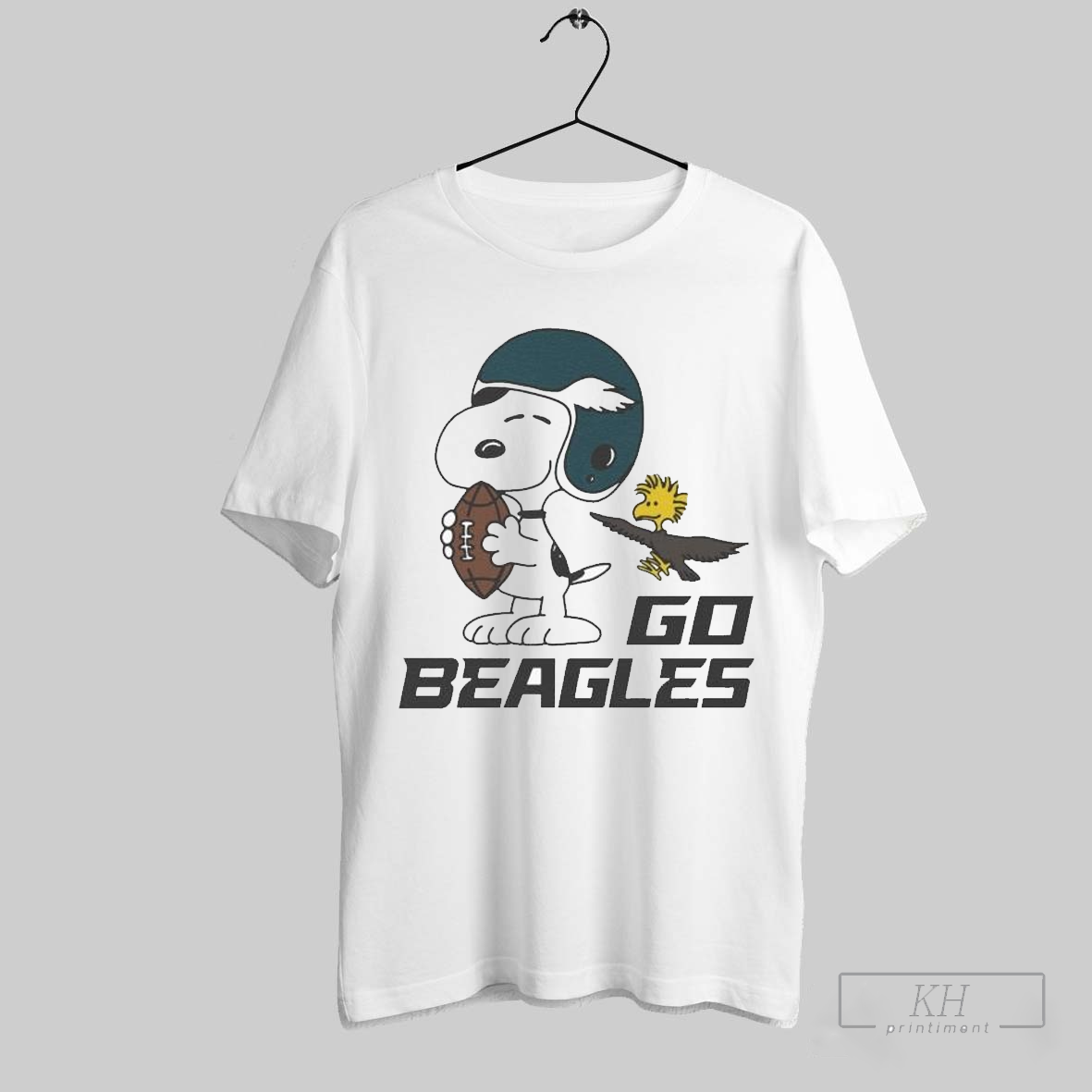 Snoopy And Woodstock Philadelphia Eagles Philly Go Beagles Helmet T Shirts