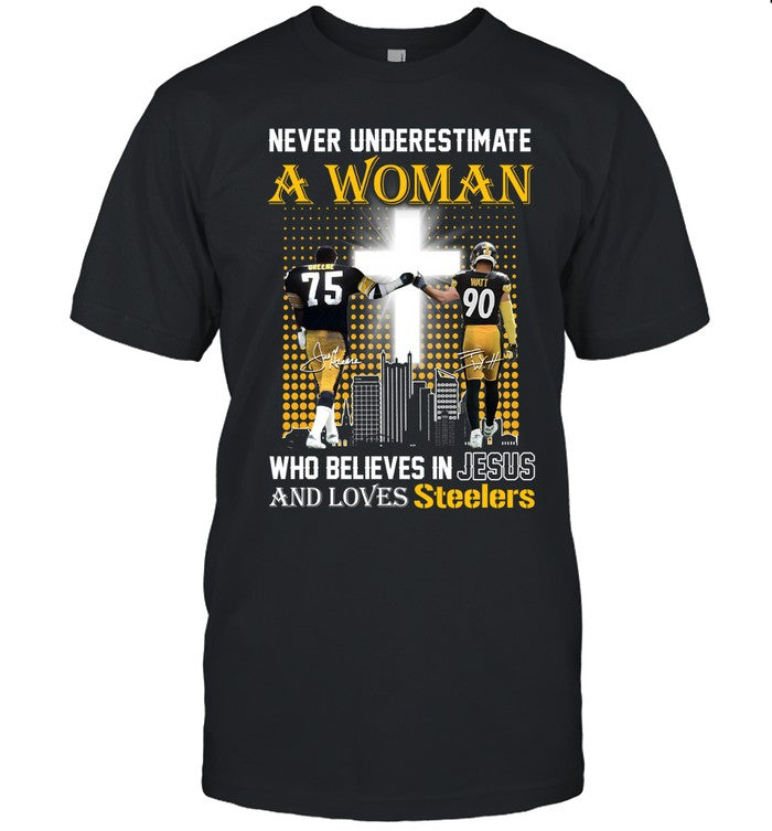 Never Underestimate A Woman Who Believes In Jesus And Loves Steelers_1