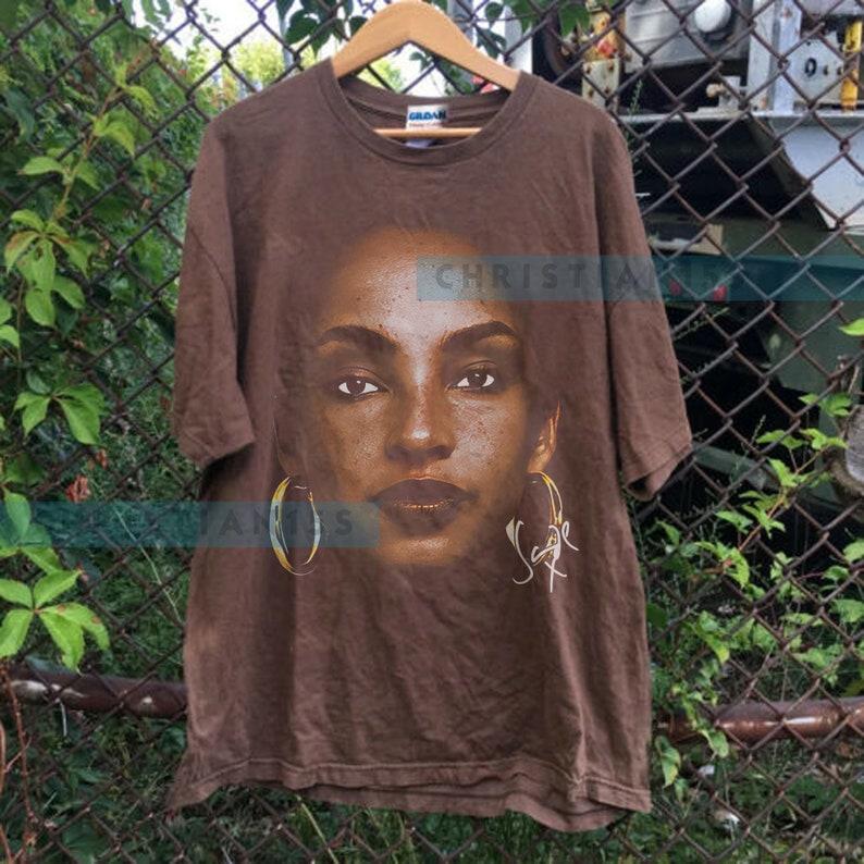 Retro Sade  Shirt, Sade Fan Gift Unisex T-shirt, Sade  Tour Shirt, Sade  World Tour, Sade shirt Gift for men women unisex tshirt - Unisex T-Shirt, Hoo